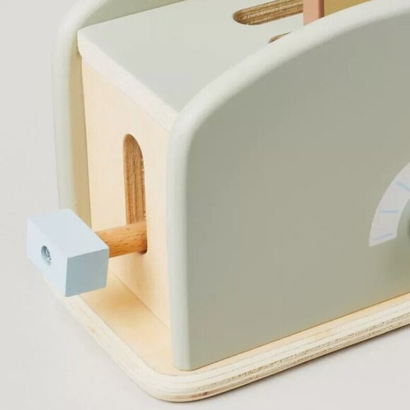 Hearth and Hand with Magnolia Wooden Toaster & Food Toy Playset NWT - Picture 2 of 5